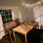 公寓 Gemuetliche Rustikale Mit Kamin Und Optionalem Whirlpool *