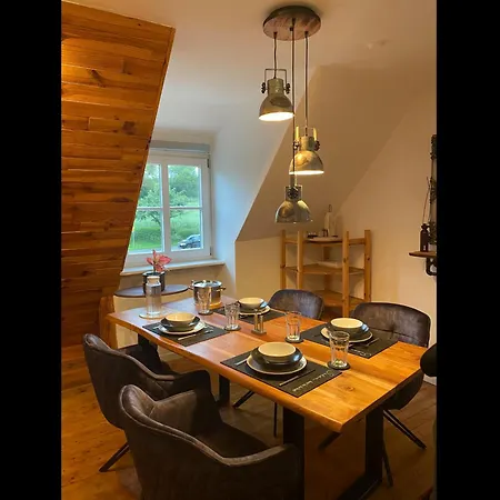 Gemuetliche Rustikale Mit Kamin Und Optionalem Whirlpool *