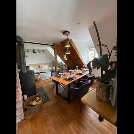 Gemuetliche Rustikale Mit Kamin Und Optionalem Whirlpool Bad Sobernheim