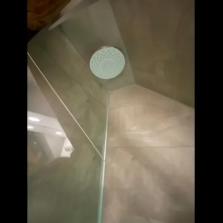 Gemuetliche Rustikale Mit Kamin Und Optionalem Whirlpool Daire *