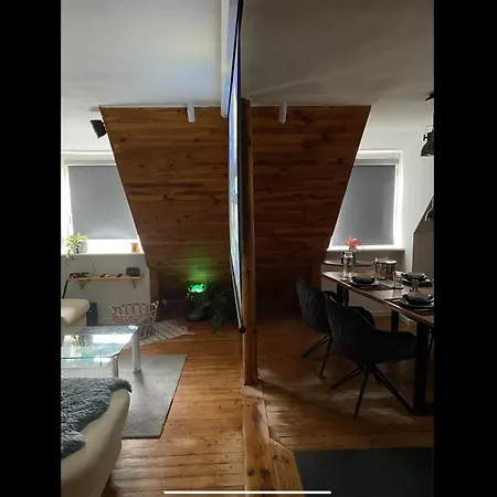 Gemuetliche Rustikale Mit Kamin Und Optionalem Whirlpool *