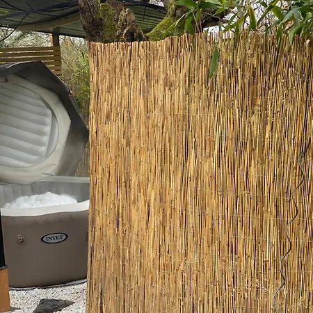 Gemuetliche Rustikale Mit Kamin Und Optionalem Whirlpool Daire *
