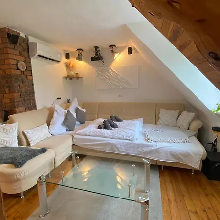 Gemuetliche Rustikale Mit Kamin Und Optionalem Whirlpool * Bad Sobernheim